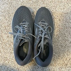 Brooks Ghost 11 Sneakers